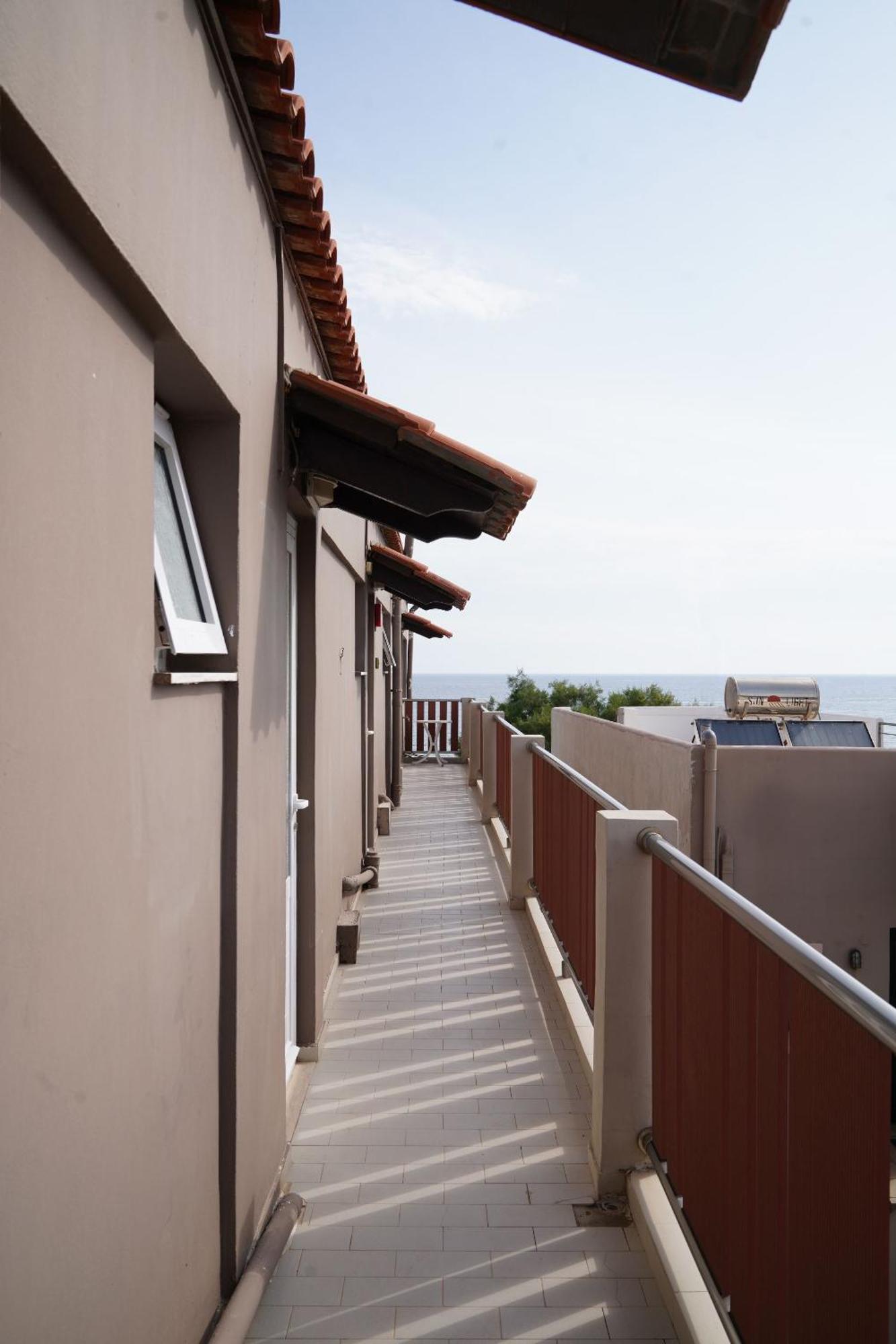 Cozy Corner Vs Beachfront Сталос Экстерьер фото