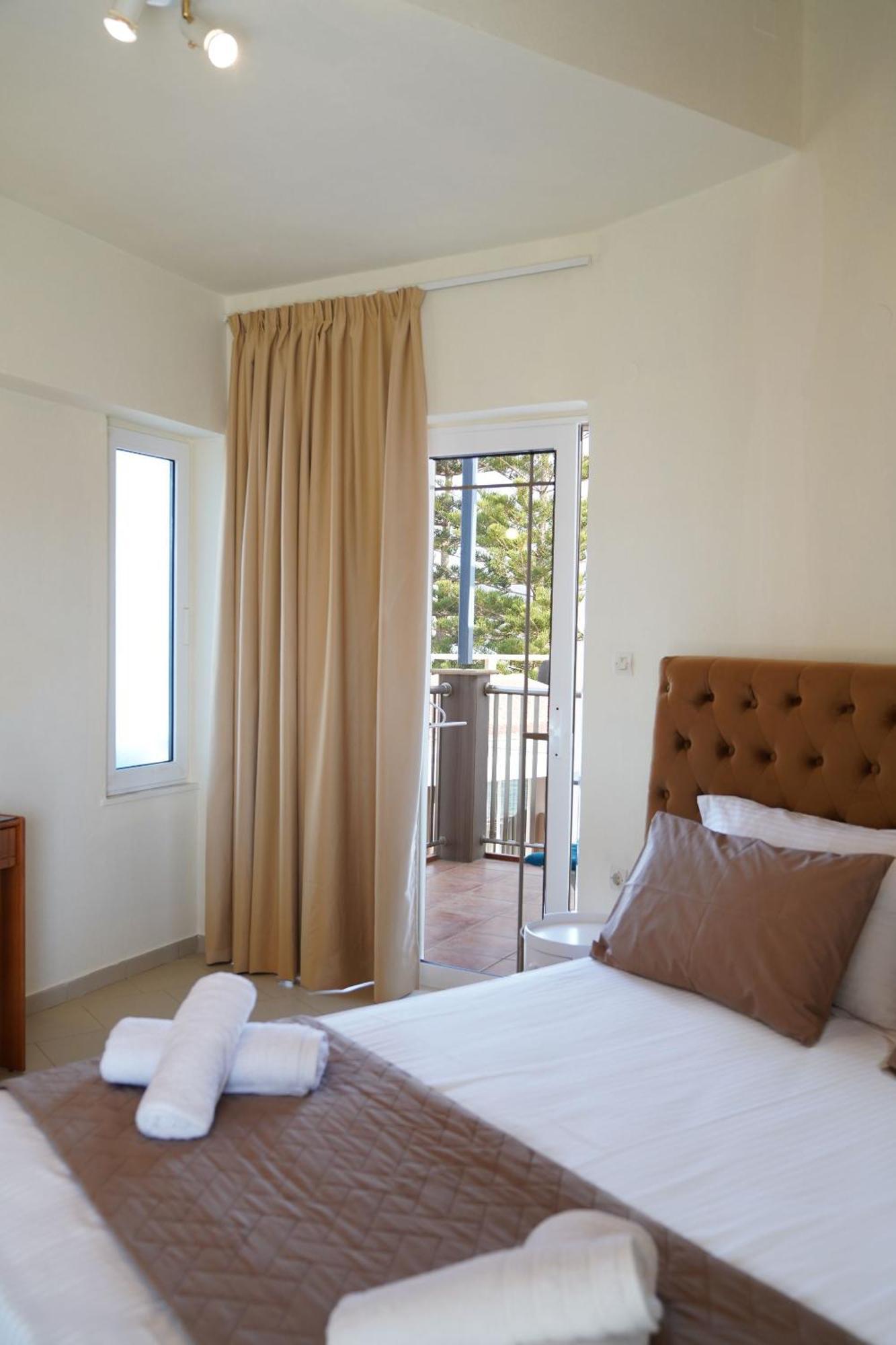 Cozy Corner Vs Beachfront Сталос Экстерьер фото
